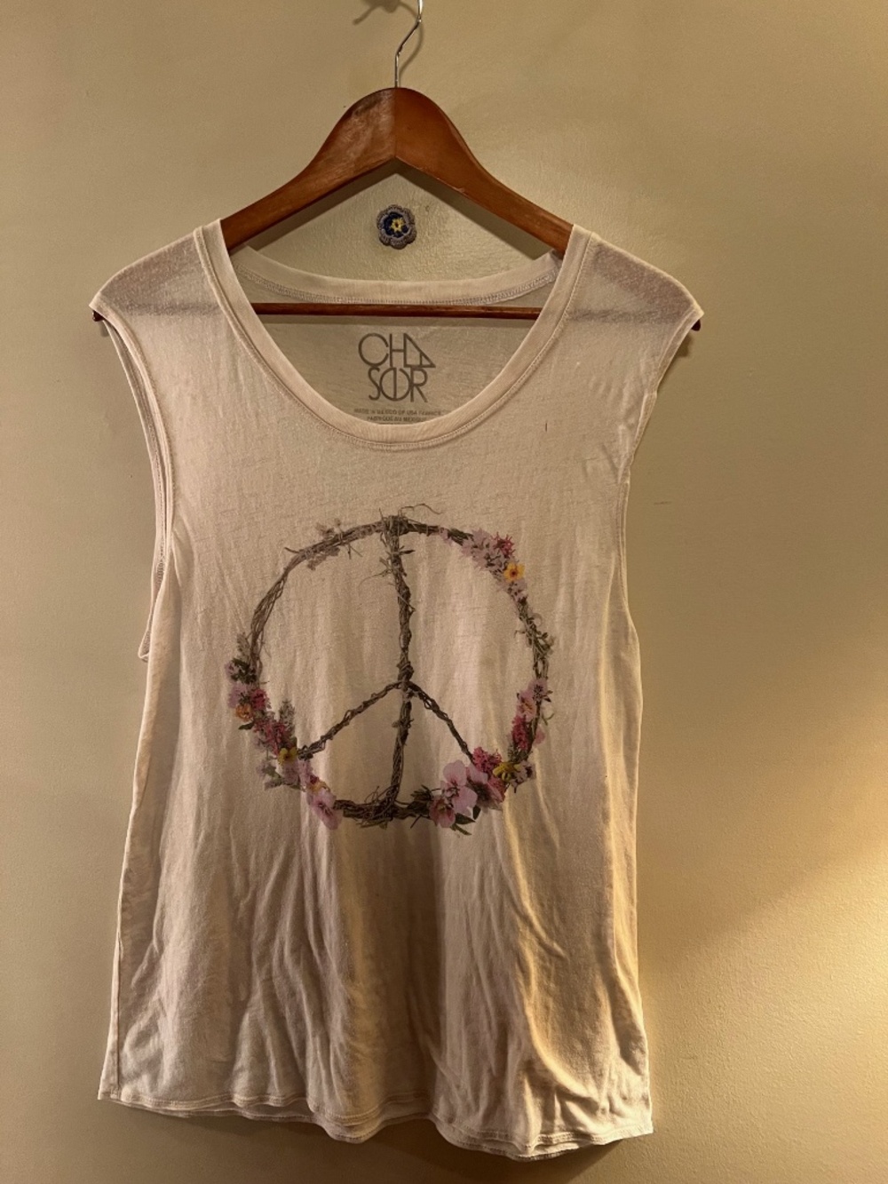 CHASER Dreamcatcher Peace Sign Tank--Size Medium